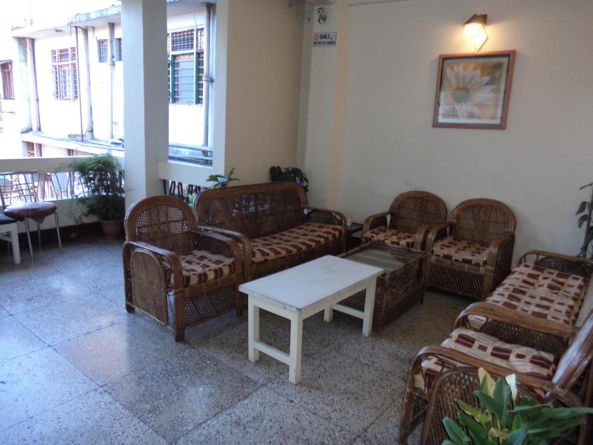 Hotel Monsoon Shillong Dış mekan fotoğraf