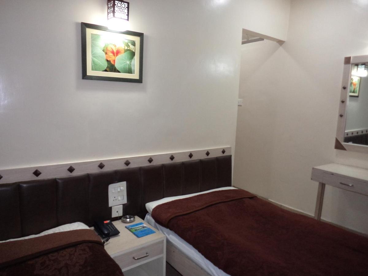 Hotel Monsoon Shillong Dış mekan fotoğraf